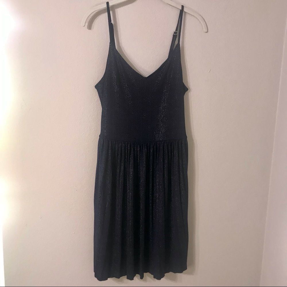 Hollister Juniors Dress - Picture 4 of 6
